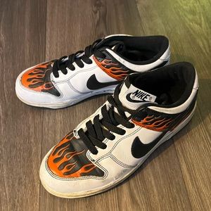 Vintage Nike Flame Dunks